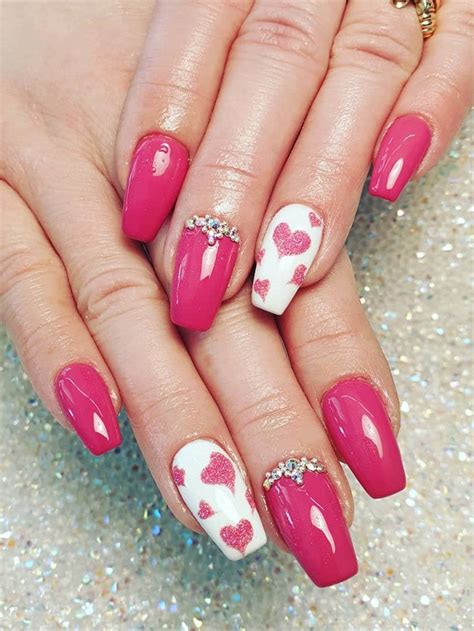 pink and red nails designs|hot pink valentines nails.